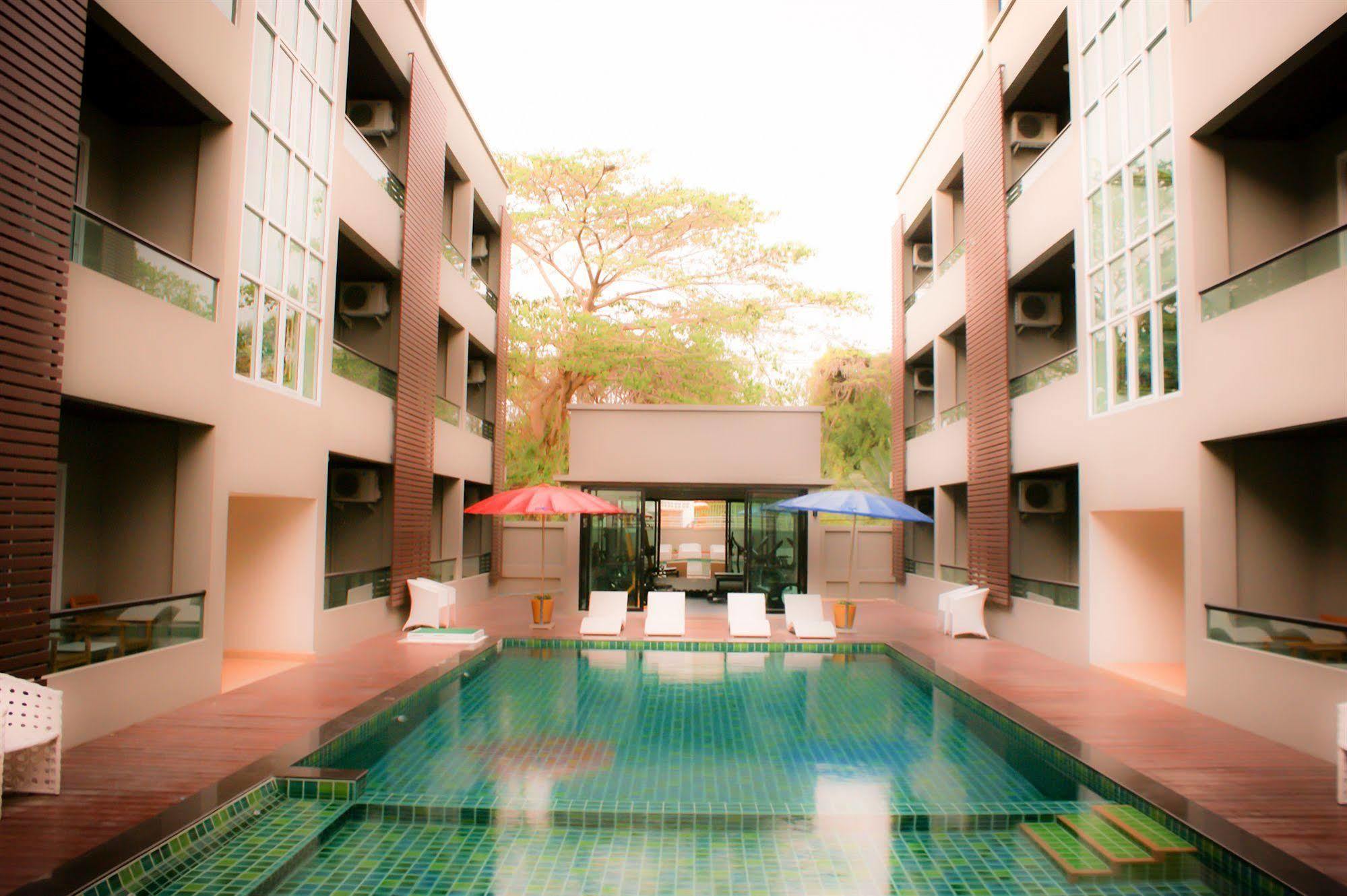 Double D Boutique Residence Pattaya Extérieur photo